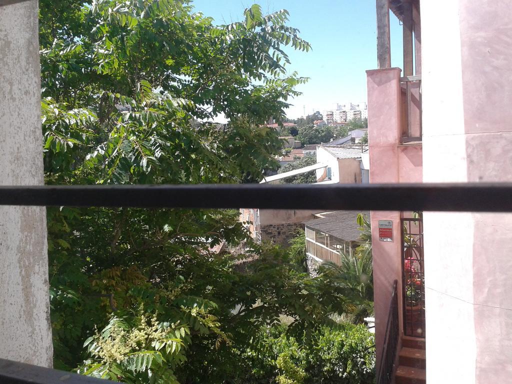 La Casina De Piedra Encanto - Parte Antigua De